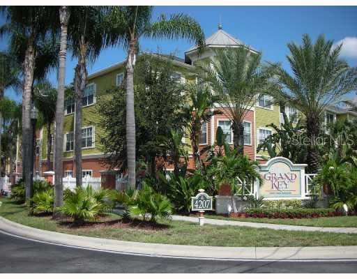 4207 S DALE MABRY UNIT 3210