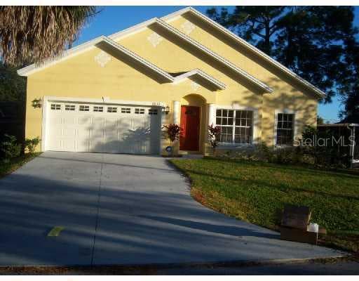 8839 ROBSON STREET TAMPA, FL 33615