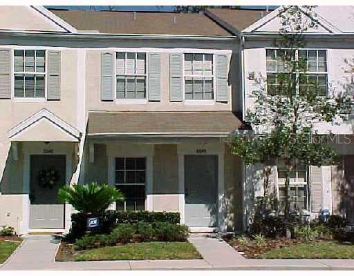8648 HUNTERS KEY CREEK TAMPA, FL 33647