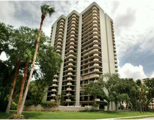 2413 S BAYSHORE BOULEVARD UNIT 306 TAMPA, FL 33629