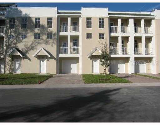 4509 LEGACY PARK DRIVE UNIT 61 TAMPA, FL 33611