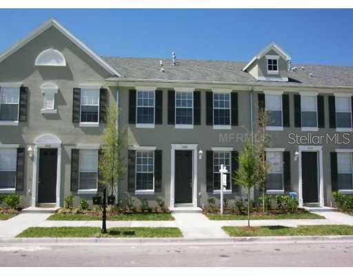 9520 HARPENDER WAY Tampa, FL 33626