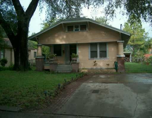 4911 SUWANEE N AVENUE tampa, FL 33603