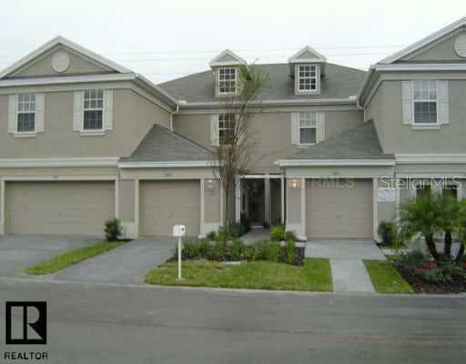 9814 BLUE PALM WAY Tampa, FL 33610