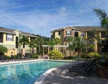 10209 Courtney Palms BOULEVARD UNIT 103 Tampa, FL 33619