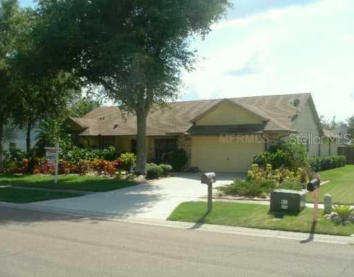 3817 Scovill LANE Valrico, FL 33594