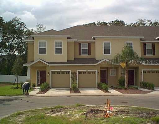 4561 Amberly Oaks COURT UNIT - Tampa, FL 33614