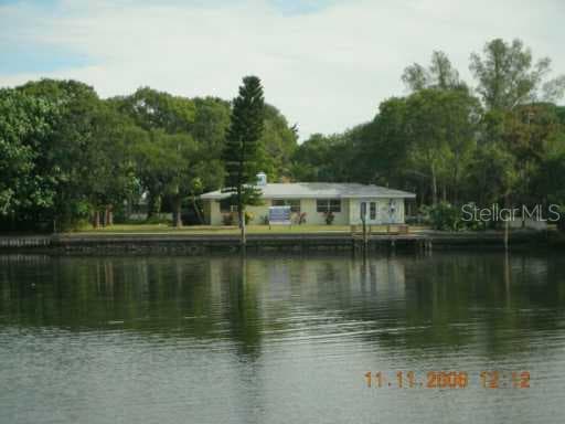 1 S SEA LANE