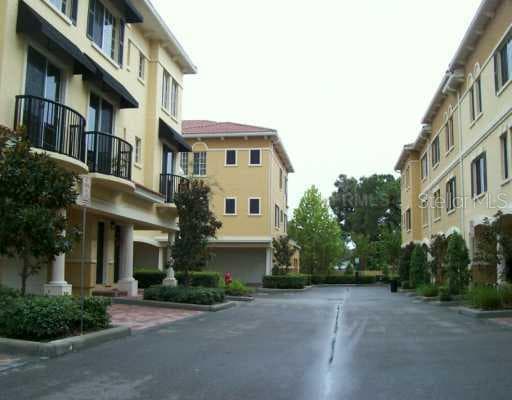 5254 W Kennedy UNIT - Tampa, FL 33609