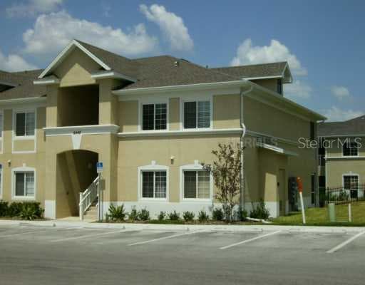 6448 CYPRESSDALE DRIVE UNIT 202 Riverview, FL 33569