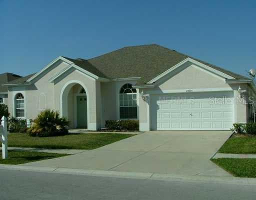 26025 RISEN STAR DRIVE WESLEY CHAPEL, FL 33544