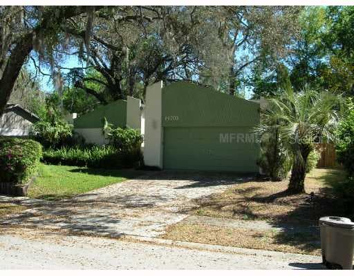 14703 LAUREL LAKE LANE LUTZ, FL 33549