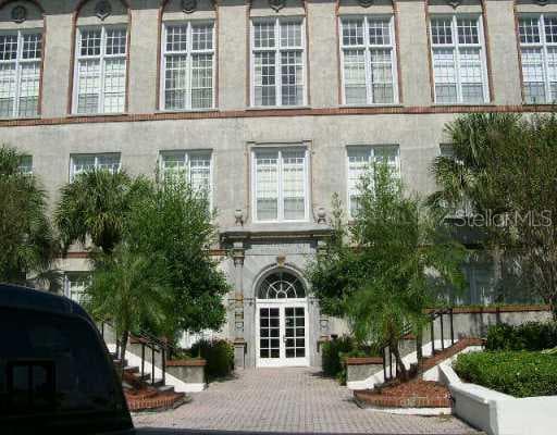 701 N MIRROR LAKE DRIVE UNIT 210 ST PETERSBURG, FL 33701