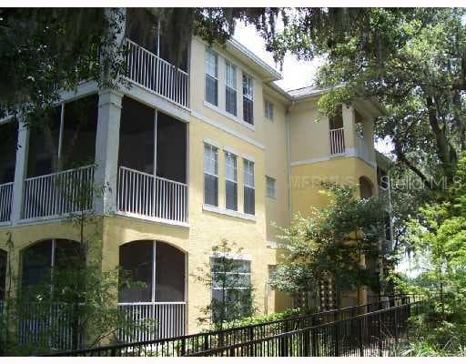 1203 HIGH HAMMOCK DRIVE UNIT 203 Tampa, FL 33619