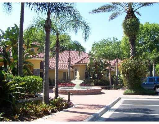 8649 N Himes AVENUE UNIT 2610 Tampa, FL 33614