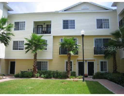9875 MEADOW FIELD CREEK Tampa, FL 33626
