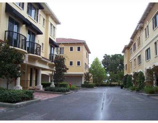 101 Beach Haven LANE UNIT 15101 Tampa, FL 33609