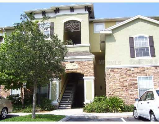 10201 COURTNEY PALMS BOULEVARD UNIT 204 TAMPA, FL 33619