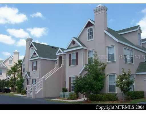 9828 LAKE CHASE ISLAND WAY UNIT 9828 tampa, FL 33626