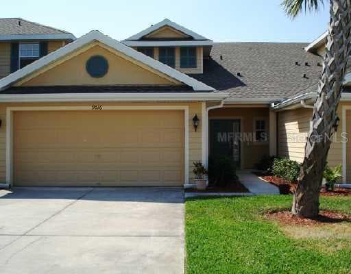 9016 IRON OAK AVENUE Tampa, FL 33647