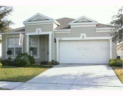 26702 MIDDLEGROUND WESLEY CHAPEL, FL 33544