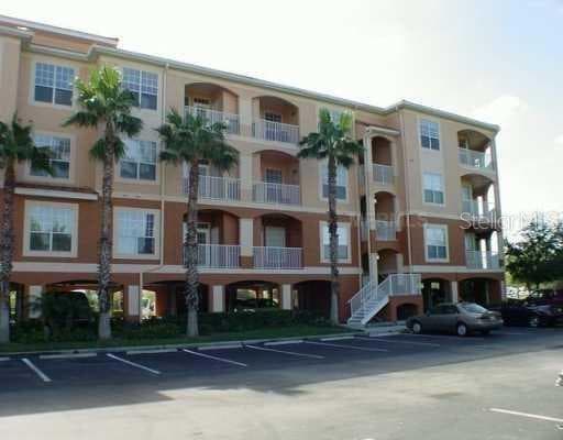 5000 CULBREATH KEY WAY UNIT 8-106 TAMPA, FL 33611