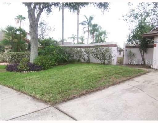 10819 VENICE COURT TAMPA, FL 33635