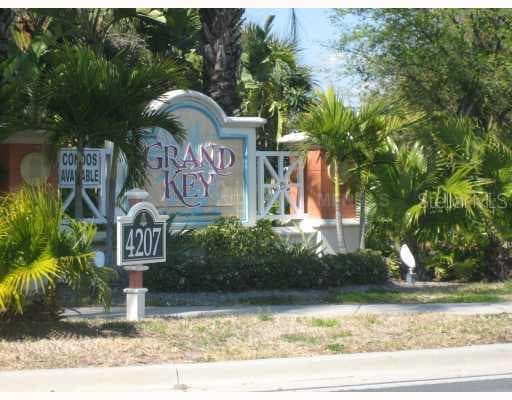 4207 S DALE MABRY UNIT 9204 TAMPA, FL 33611