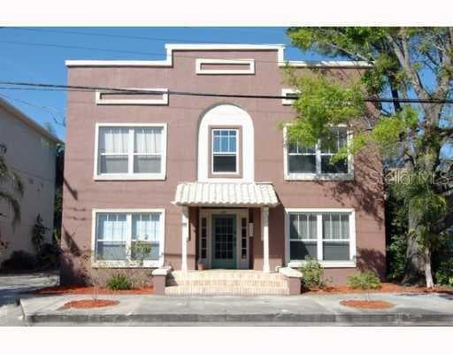 2807 W ESTRELLA STREET UNIT 4 TAMPA, FL 33629