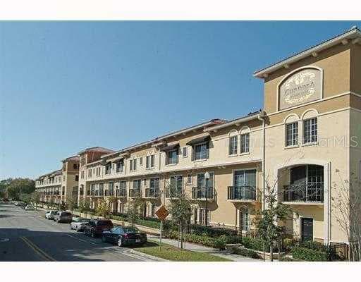 5250 W KENNEDY BOULEVARD UNIT 5250 TAMPA, FL 33609