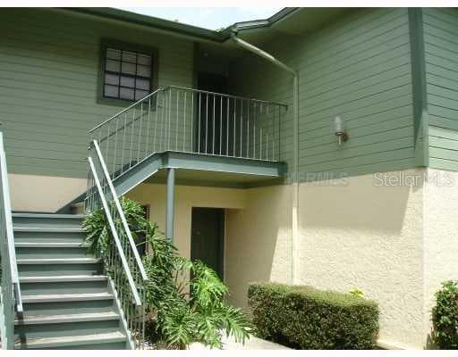 4120 ASHFORD GREEN PLACE UNIT 201 TAMPA, FL 33613
