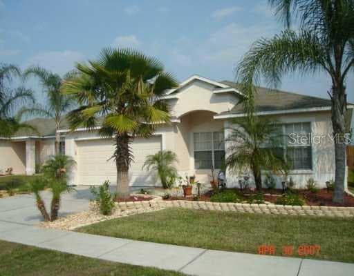 6138 SCHOOL HOUSE COURT ZEPHYRHILLS, FL 33545