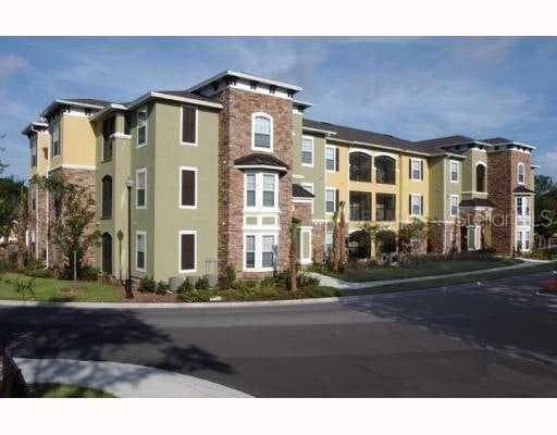2405 Courtney Meadows COURT UNIT 202 Tampa, FL 33619