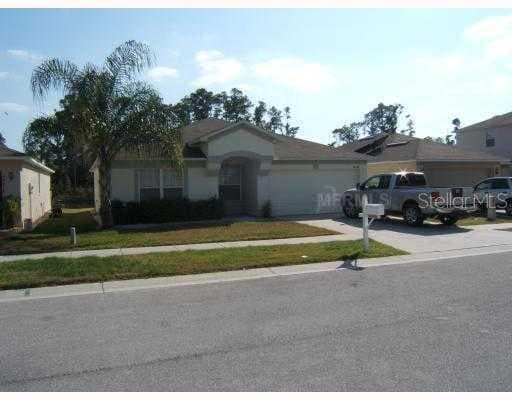 30606 MIDTOWN COURT ZEPHYRHILLS, FL 33545