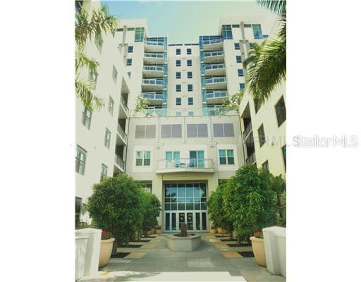400 4TH AVENUE S UNIT 103 ST PETERSBURG, FL 33701