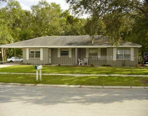 6806 MATHERS LANE UNIT B RIVERVIEW, FL 33578