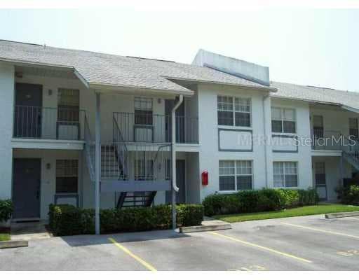 5031 BORDEAUX VILLAGE PLACE UNIT 202 TAMPA, FL 33617