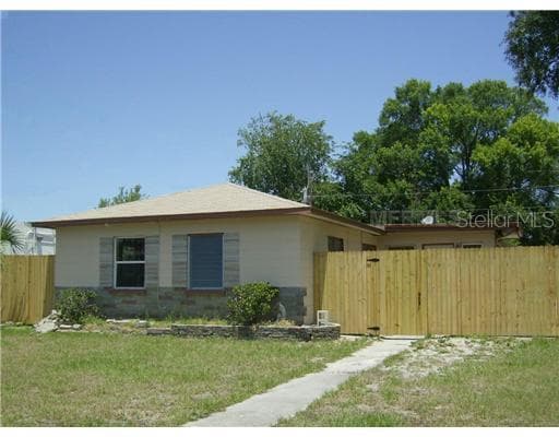 2727 30TH AVENUE N UNIT NA ST PETERSBURG, FL 33713