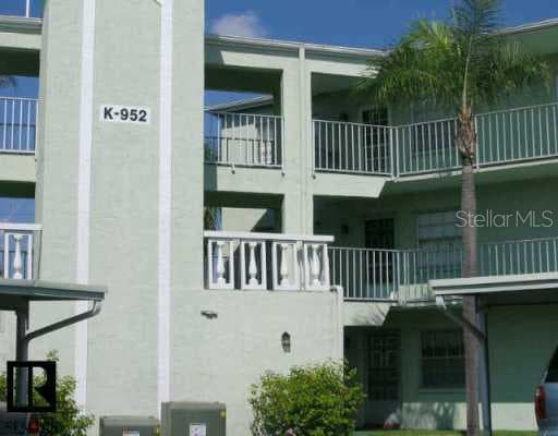 952 Virginia STREET UNIT 110 Dunedin, FL 34698