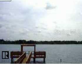 10125 SAILWINDS BOULEVARD N UNIT E105 LARGO, FL 33773