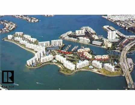 8021 Sailboat Key S UNIT 306 South Pasadena, FL 33707