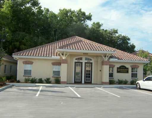 2204 ASHLEY OAKS UNIT A CREEK