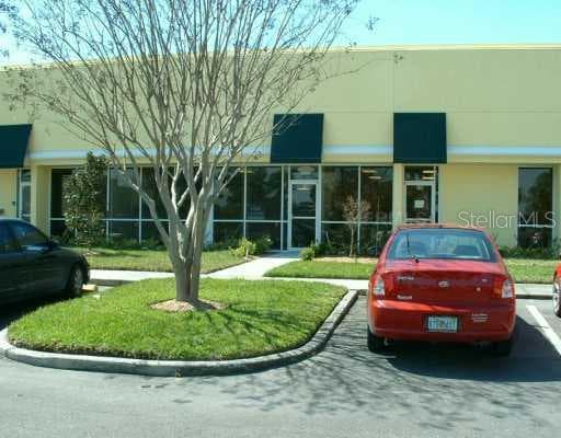 5404 HOOVER Tampa, FL 33634