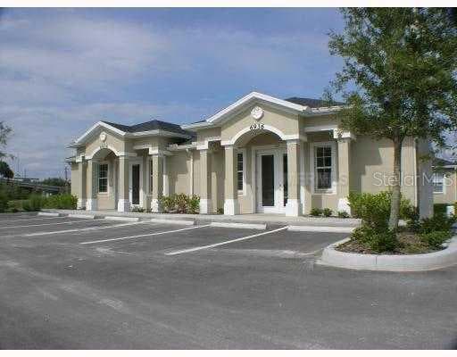 6936 W LINEBAUGH AVENUE Tampa, FL 33625