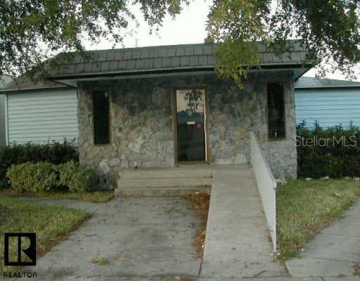 3011 Central AVENUE St Petersburg, FL 33713