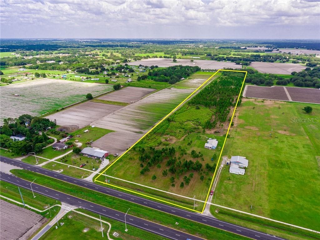 4902 JAMES L REDMAN PARKWAY