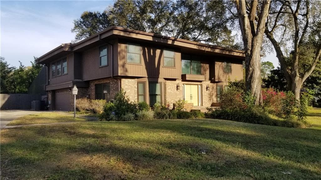 513 MONTROSE AVENUE TEMPLE TERRACE, FL 33617