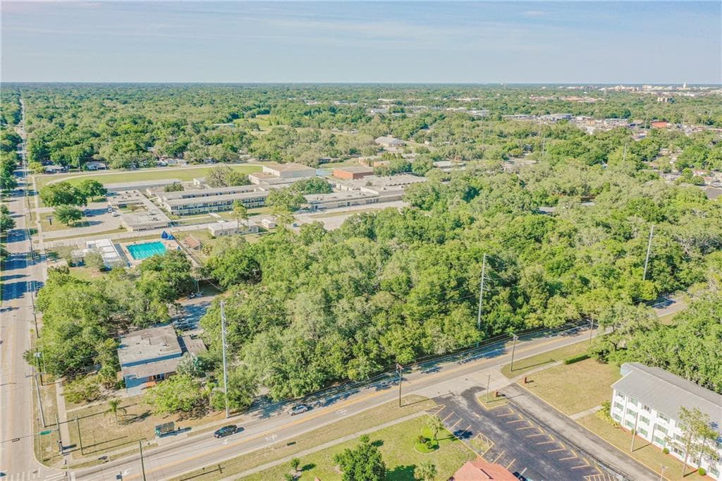 825 W LINEBAUGH AVENUE