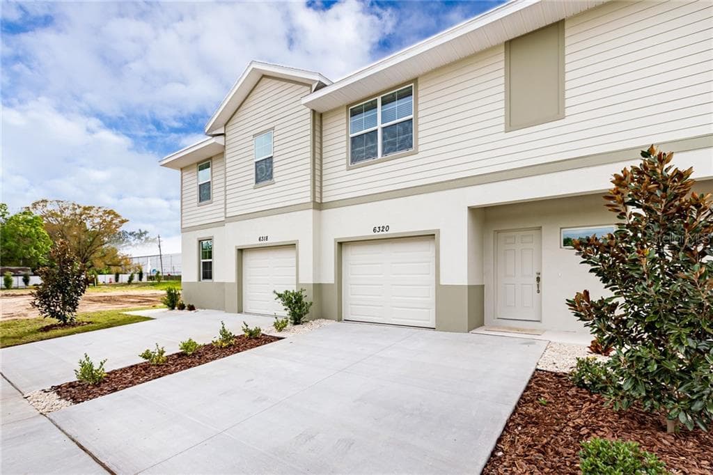 6331 TILLANDSIA PLACE TAMPA, FL 33610