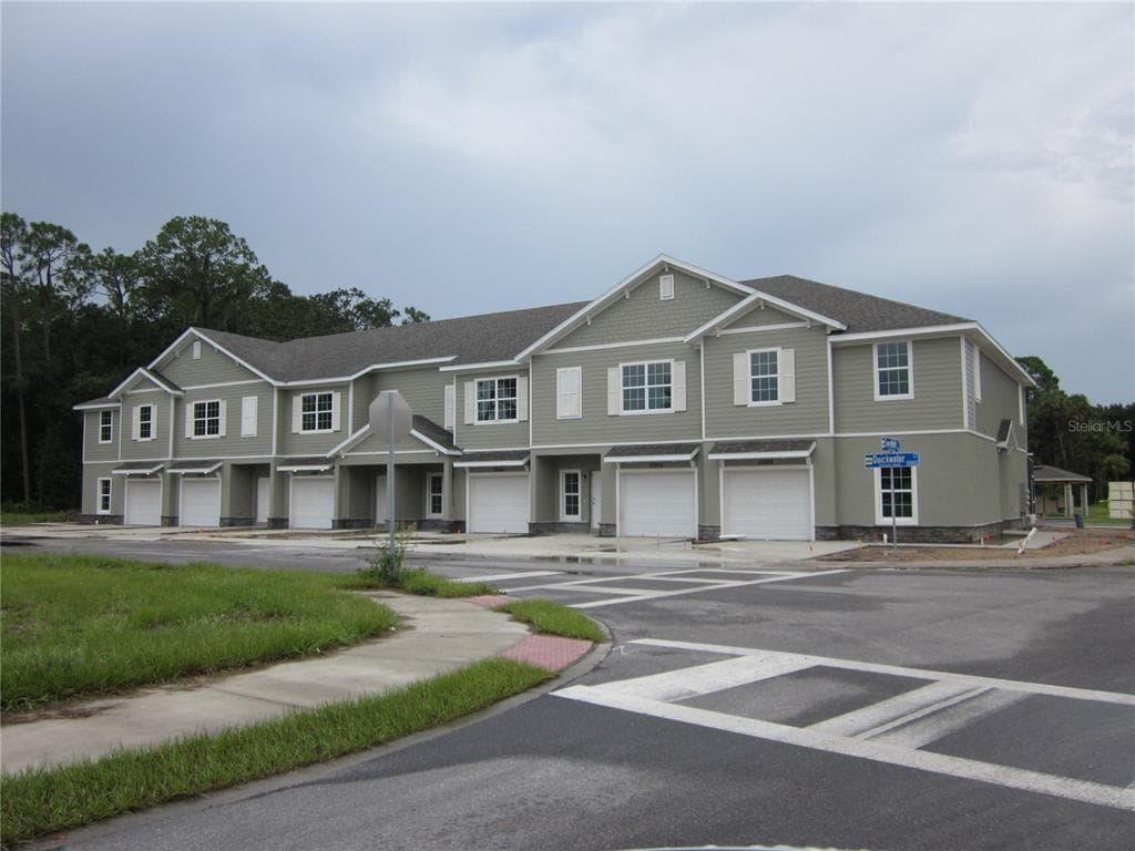 10826 QUICKWATER COURT RIVERVIEW, FL 33569